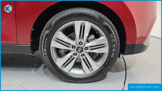 HYUNDAI TUCSON DIESEL(E-VGT) 2WD