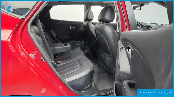 HYUNDAI TUCSON DIESEL(E-VGT) 2WD