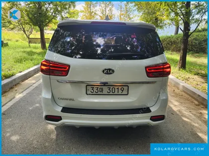 KIA CARNIVAL 9-SEATER NOBLESSE SPECIAL