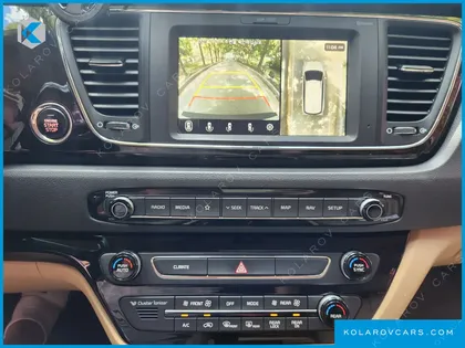 KIA CARNIVAL 9-SEATER NOBLESSE SPECIAL