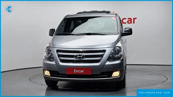 HYUNDAI STAREX 11-SEATER WAGON