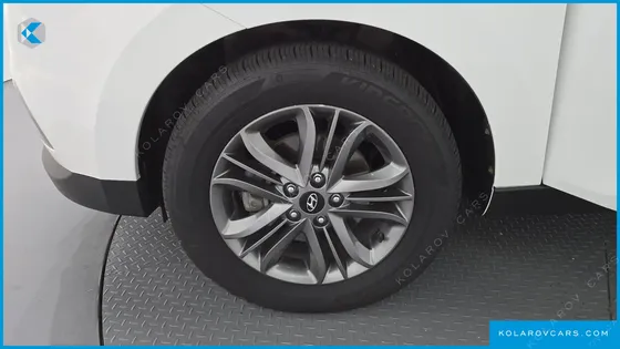 HYUNDAI TUCSON DIESEL(E-VGT) 4WD