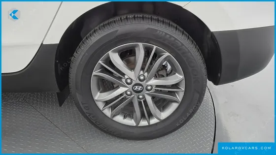 HYUNDAI TUCSON DIESEL(E-VGT) 4WD