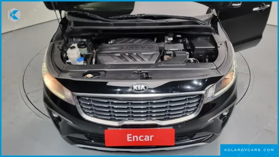 KIA CARNIVAL 9-SEATER PRSTIGE