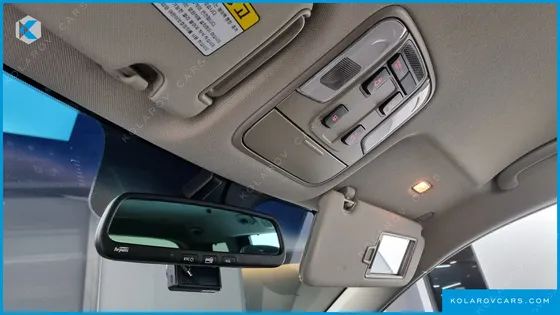 KIA CARNIVAL 9-SEATER PRSTIGE