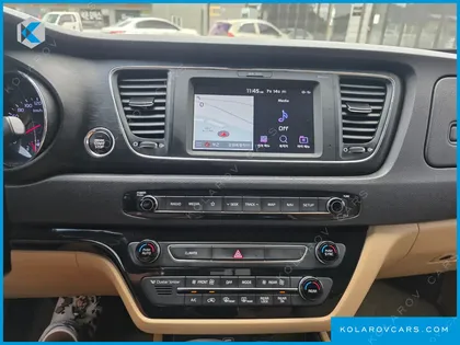 KIA CARNIVAL 9-SEATER LUXURY