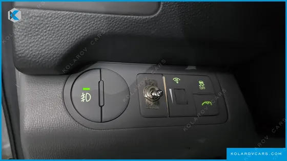 HYUNDAI STAREX 4WD 11-SEATER WAGON