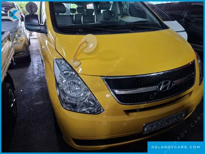 HYUNDAI STAREX 12-SEATER WAGON