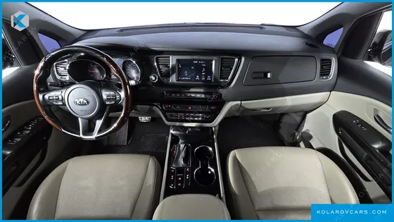 KIA CARNIVAL 9-SEATER PRSTIGE