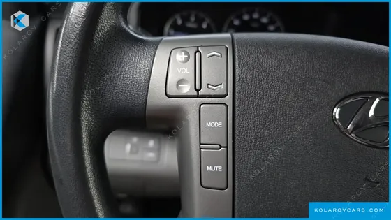 HYUNDAI STAREX 12-SEATER WAGON