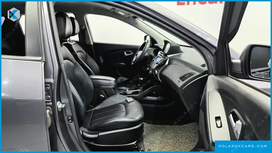 HYUNDAI TUCSON DIESEL(E-VGT) 2WD