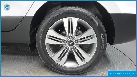HYUNDAI TUCSON DIESEL(E-VGT) 2WD