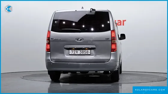HYUNDAI STAREX 11-SEATER WAGON