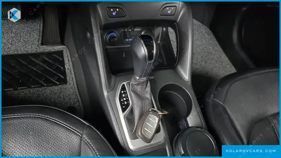 HYUNDAI TUCSON DIESEL(E-VGT) 2WD
