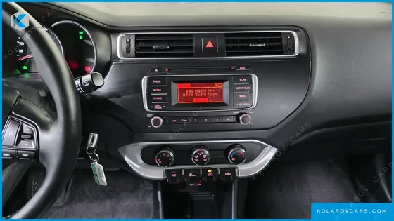 KIA PRIDE 4DR 1.4 MPI