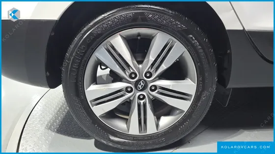 HYUNDAI TUCSON DIESEL(E-VGT) 2WD