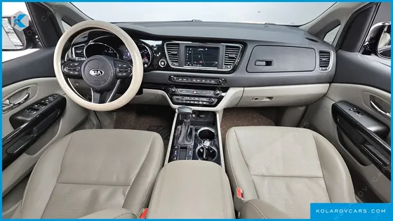 KIA CARNIVAL 9-SEATER PRSTIGE