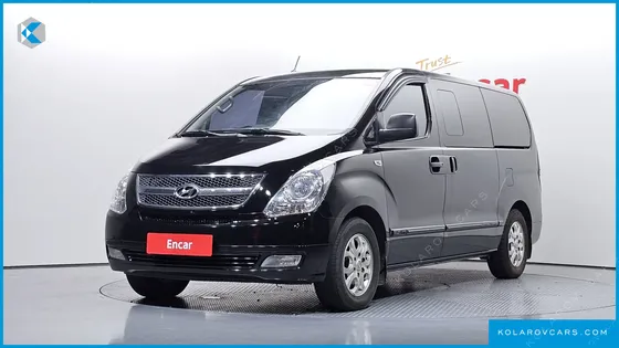 HYUNDAI STAREX 5-SEATER VAN