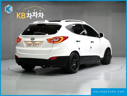 HYUNDAI TUCSON DIESEL(E-VGT) 2WD