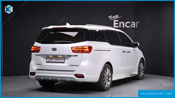 KIA CARNIVAL 7-SEATER LIMOUSINE