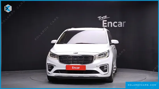KIA CARNIVAL 7-SEATER LIMOUSINE