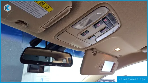 KIA CARNIVAL 7-SEATER LIMOUSINE