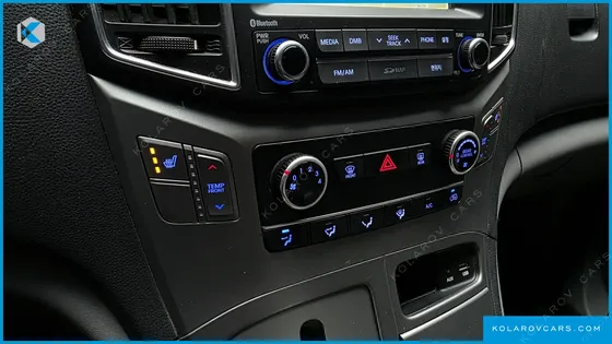 HYUNDAI STAREX 11-SEATER WAGON