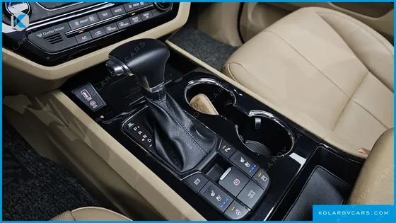 KIA CARNIVAL 9-SEATER NOBLESSE SPECIAL