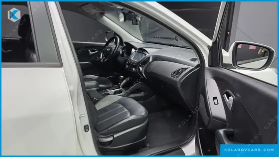 HYUNDAI TUCSON DIESEL(E-VGT) 2WD