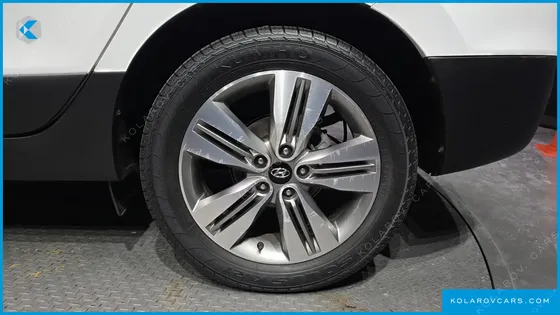 HYUNDAI TUCSON DIESEL(E-VGT) 2WD
