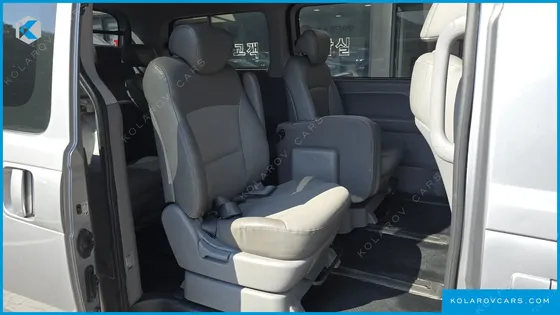 HYUNDAI STAREX 11-SEATER WAGON
