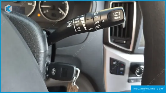 HYUNDAI STAREX 11-SEATER WAGON