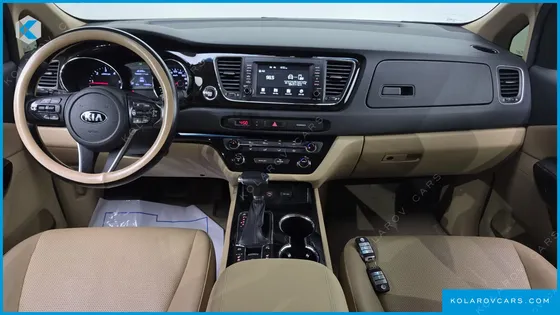 KIA CARNIVAL 9-SEATER PRSTIGE