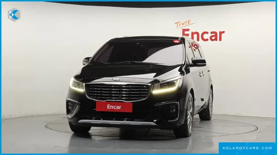 KIA CARNIVAL 9-SEATER NOBLESSE