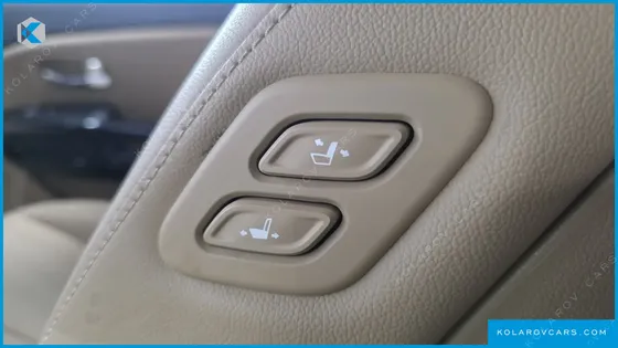 KIA CARNIVAL 9-SEATER NOBLESSE