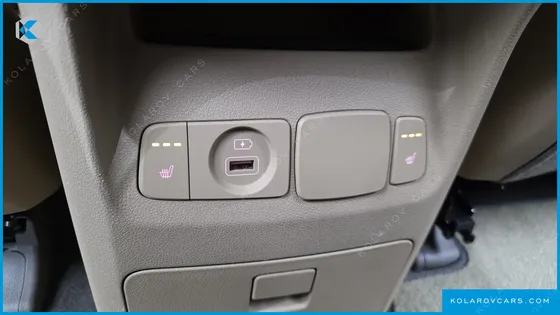 KIA CARNIVAL 9-SEATER NOBLESSE