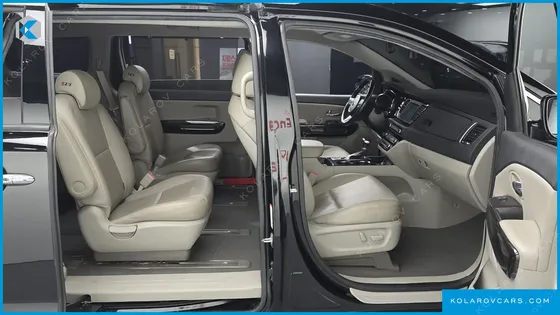 KIA CARNIVAL 9-SEATER PRSTIGE