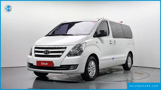HYUNDAI STAREX 5-SEATER VAN
