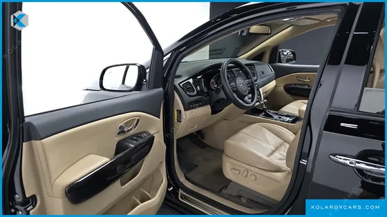 KIA CARNIVAL 9-SEATER NOBLESSE SPECIAL
