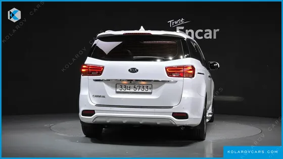 KIA CARNIVAL 9-SEATER NOBLESSE SPECIAL
