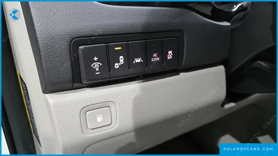KIA CARNIVAL 9-SEATER NOBLESSE SPECIAL