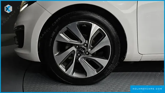 KIA PRIDE 4DR 1.6 GDI