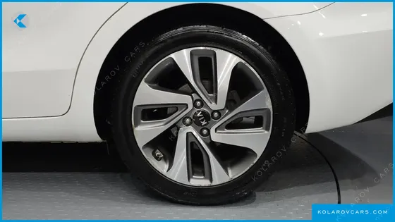 KIA PRIDE 4DR 1.6 GDI