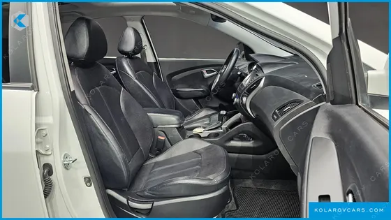HYUNDAI TUCSON DIESEL(E-VGT) 2WD