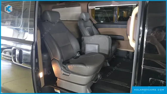HYUNDAI STAREX 4WD LIMOUSINE
