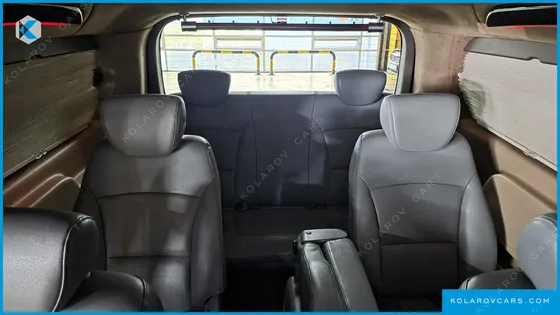 HYUNDAI STAREX 4WD LIMOUSINE