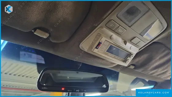 HYUNDAI STAREX 4WD LIMOUSINE