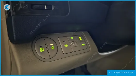HYUNDAI STAREX 4WD LIMOUSINE