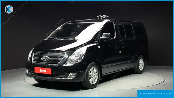 HYUNDAI STAREX 5-SEATER VAN