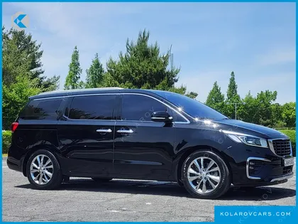 KIA CARNIVAL 9-SEATER NOBLESSE SPECIAL